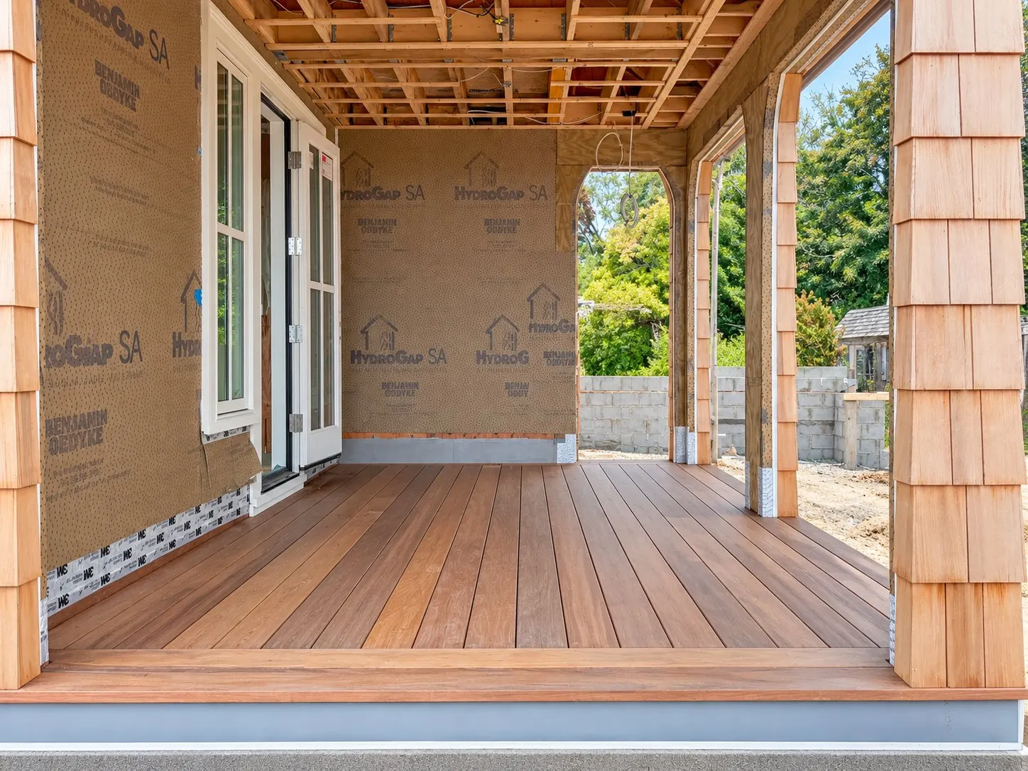 Deck, porch and pergola carpentry — 15